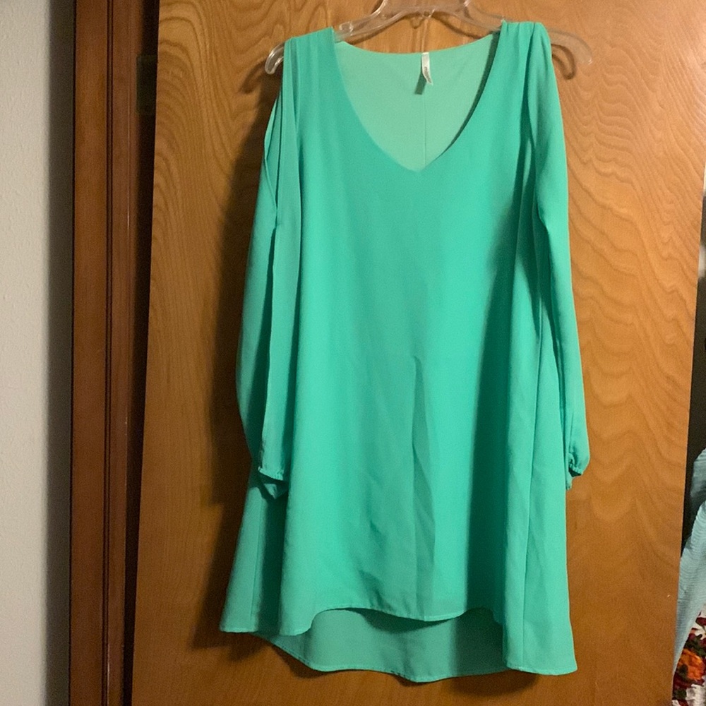 Cold-shoulder dress